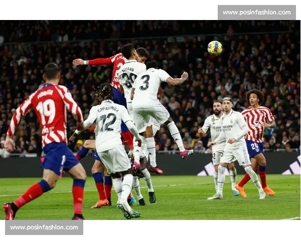 西甲德比落定，方向盘上的足球余温